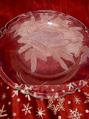 Etched Clear Glass Decorative Plate - Pinecone Motif
